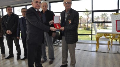 Kandıralı Kıbrıs gazilerine övünç madalyası tevcih edildi