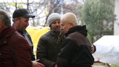 Kansere yenik düşen genç göz yaşlarıyla uğurlandı
