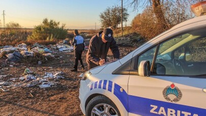 Karacabey Belediyesi’nden molozla mücadele