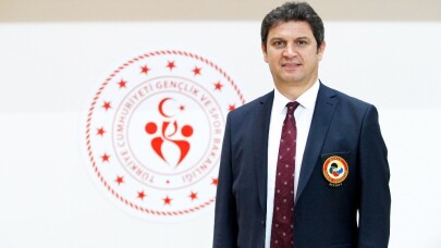 Karatede ilk olimpiyat kotası Uğur Kobaş’ın