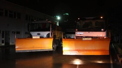 Kartal Belediyesi ekipleri kar nöbetinde