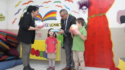 Kartal’da Atık Pil Toplama Yarışması’nda kazanan okullara ödülleri verildi