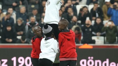 Masaka Kids Africana’dan dans şov