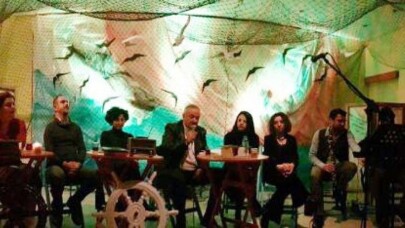 Öğretmenlerinden şiir ve müzik