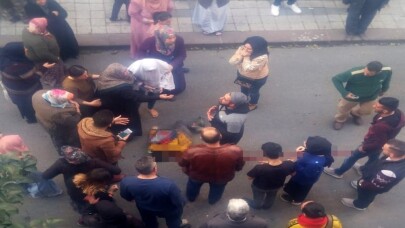 (Özel) Küçükçekmece’de yaşanan servis kazasının yeni görüntüsü ortaya çıktı