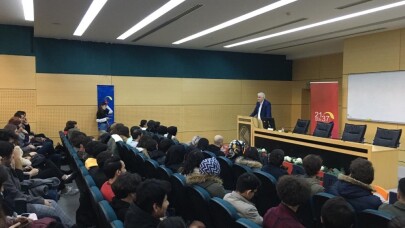 SAÜ’de ’Markaların yolculuğu’ isimli konferans düzenlendi