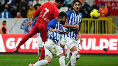 Süper Lig: Kasımpaşa: 1 - Gaziantep FK: 4 (İlk yarı)