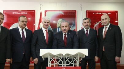TBMM Başkanı Şentop: "Aklınca bize kafa tutmaya çalışan Rum Kesimi’nden daha çok öğrenci nüfusumuz var"