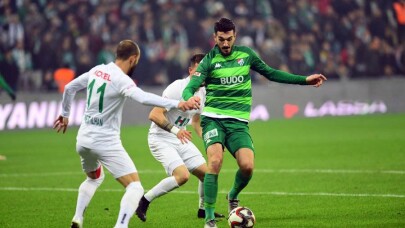 TFF 1. Lig: Bursaspor: 2 - Giresunspor: 3