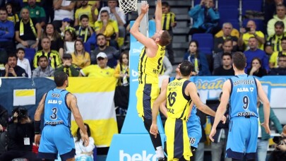 Turkish Airlines EuroLeague: Fenerbahçe Beko: 107 - Alba Berlin: 102