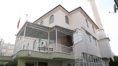 Yüzbaşılar Cami cemaatinden Büyükşehir’e teşekkür