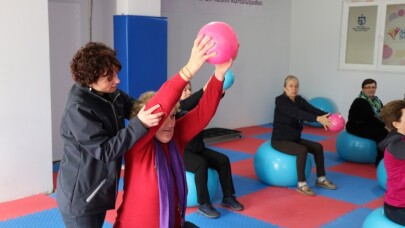 70 yaşında tanıştığı spor hayatını değiştirdi