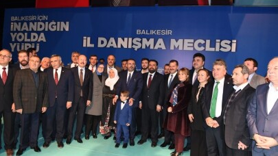 AK Parti İl Danışma Kurulu yapıldı