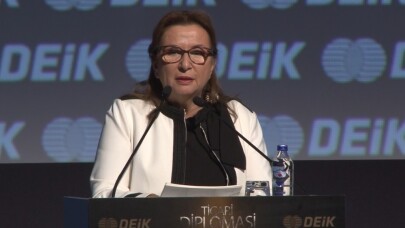 Bakan Pekcan: "İhracatın ithalatı karşılama oranında son 62 yılın zirvesindeyiz"