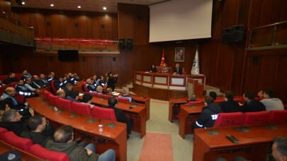 Başkan Hürriyet zabıta personelini dinledi