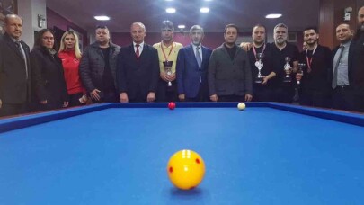 Üç Bant Bilardo Sakarya İl Birinciliği sona erdi