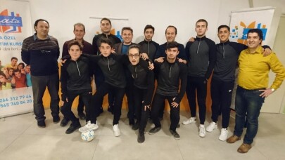 Futsal Körfez Şampiyonu AYAL’e “Ata” desteği