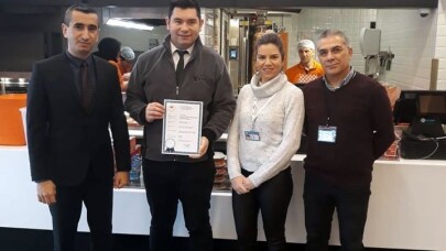 Köfteci Yusuf 100. işletme belgesini aldı