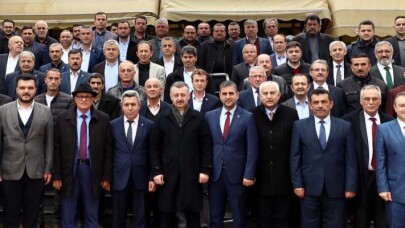 Başkan Büyükakın, 472 mahalle muhtarıyla buluştu