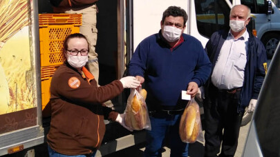Fırıntaş ekmeği kapıya getiriyor