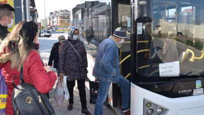 Balıkesir'de sağlıkçılara özel ek seferler koyuldu