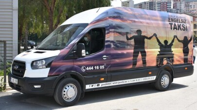 Gemlik'te Engelsiz Taksi sefere başladı