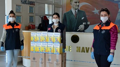 Gemlik Belediyesi’nden bebek maması desteği
