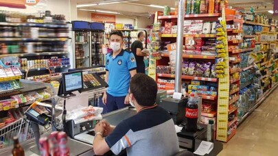 Kocaeli'nde sosyal mesafe ve maske fiyatı denetimi yapıldı