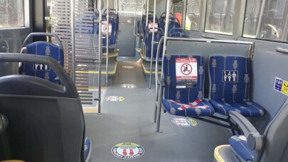Tramvay ve otobüslerde sosyal mesafe uygulaması