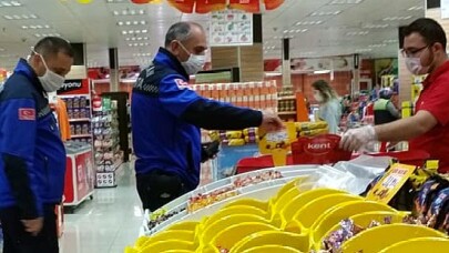 Kocaeli Büyükşehir’den çikolata ve şeker denetimi