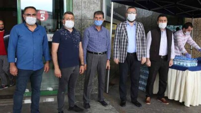 Kocaeli'nde terhis olan askerler Otogar’da karşıladı