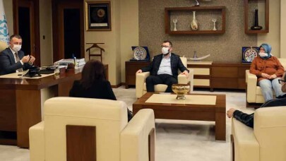 Kocaeli Büyükşehir terzilerden maske dikim hizmeti alacak