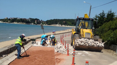 Kandıra Plajlarına giden parke yollar yenileniyor