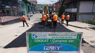 İzmit Yenişehir Mahallesine 410 ton sıcak asfalt serildi