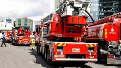 Şişli'de dış cephe yangını