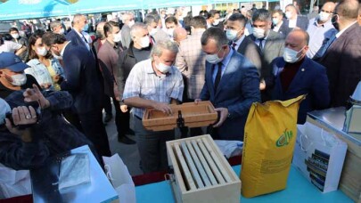 Kocaeli'nde binlerce arı kovanı yüzde 50 hibe desteğiyle verildi