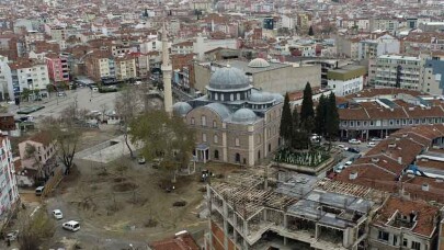 Zağnos Paşa Camisi gölgede kalmayacak