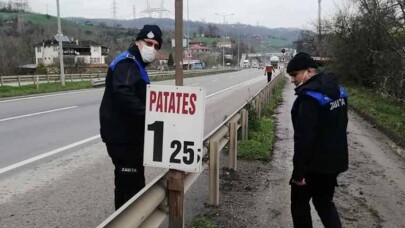 Zabıtadan seyyar satıcılara sıkı denetim