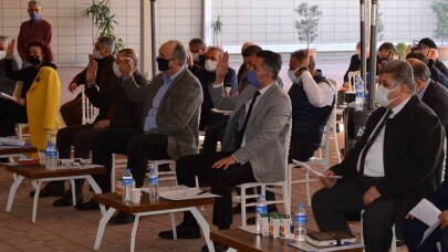 Belediye Meclisi’nde “ucuz ekmek” tartışması