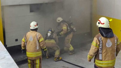 Beylikdüzü'nde araç yangını