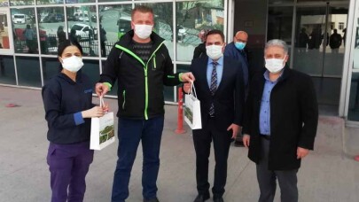 Sağlık çalışanlarına 14 Mart sürprizi
