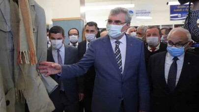 Sakarya'da ihtiyaç sahiplerine yönelik Sosyal Mağaza açıldı