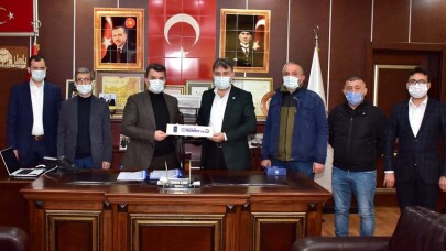 Karasu Belediyesi İşçileri Toplu Sözleşme İmzaladı