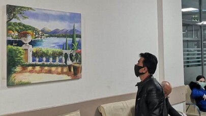 Sakarya’da hastane koridorları tablolarla renklendi