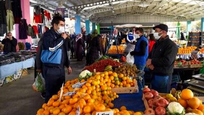 İstanbul’da tam 438 semt pazarı aynı gün hizmet verdi