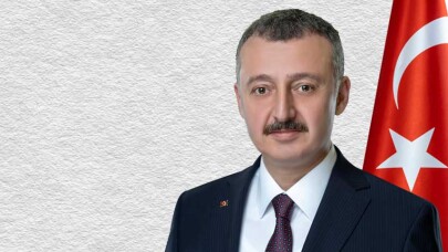'Bayram gönüllerimize sevinç hanelerimize huzur ve sağlık getirsin'