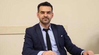 Ozan Özgenç Kimdir?