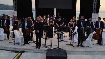 Gemlik Amfi tiyatroda klasik müzik akşamı