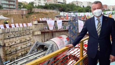  Metro bir günde 330 bin yolcuya hizmet verecek