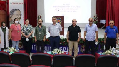 Cezaevinde şiir buluşması